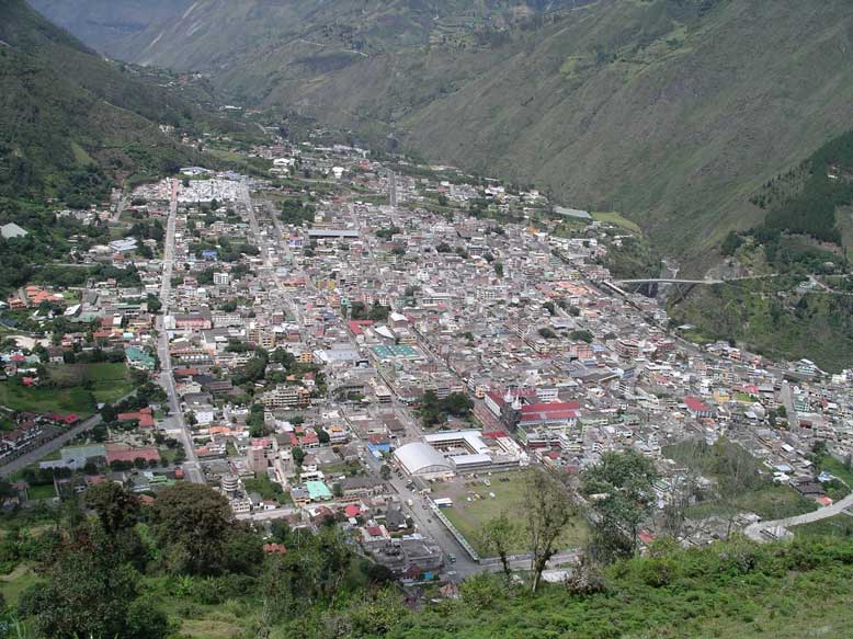 pueblo de baños desde su mirador